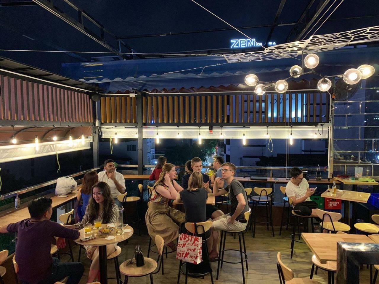 Nam đế Khách sạn
